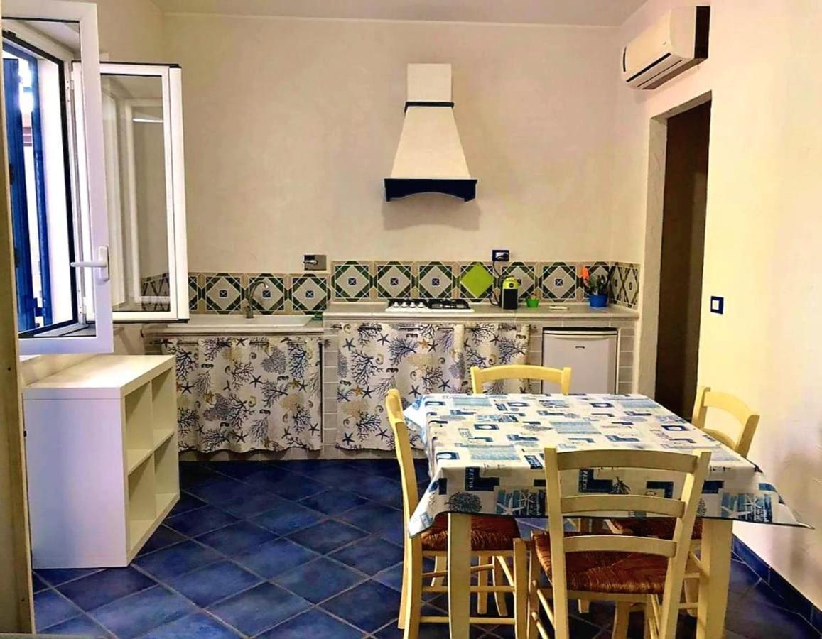 Magico Appartamenti Scafa - Marina Capo dʼOrlando Extérieur photo