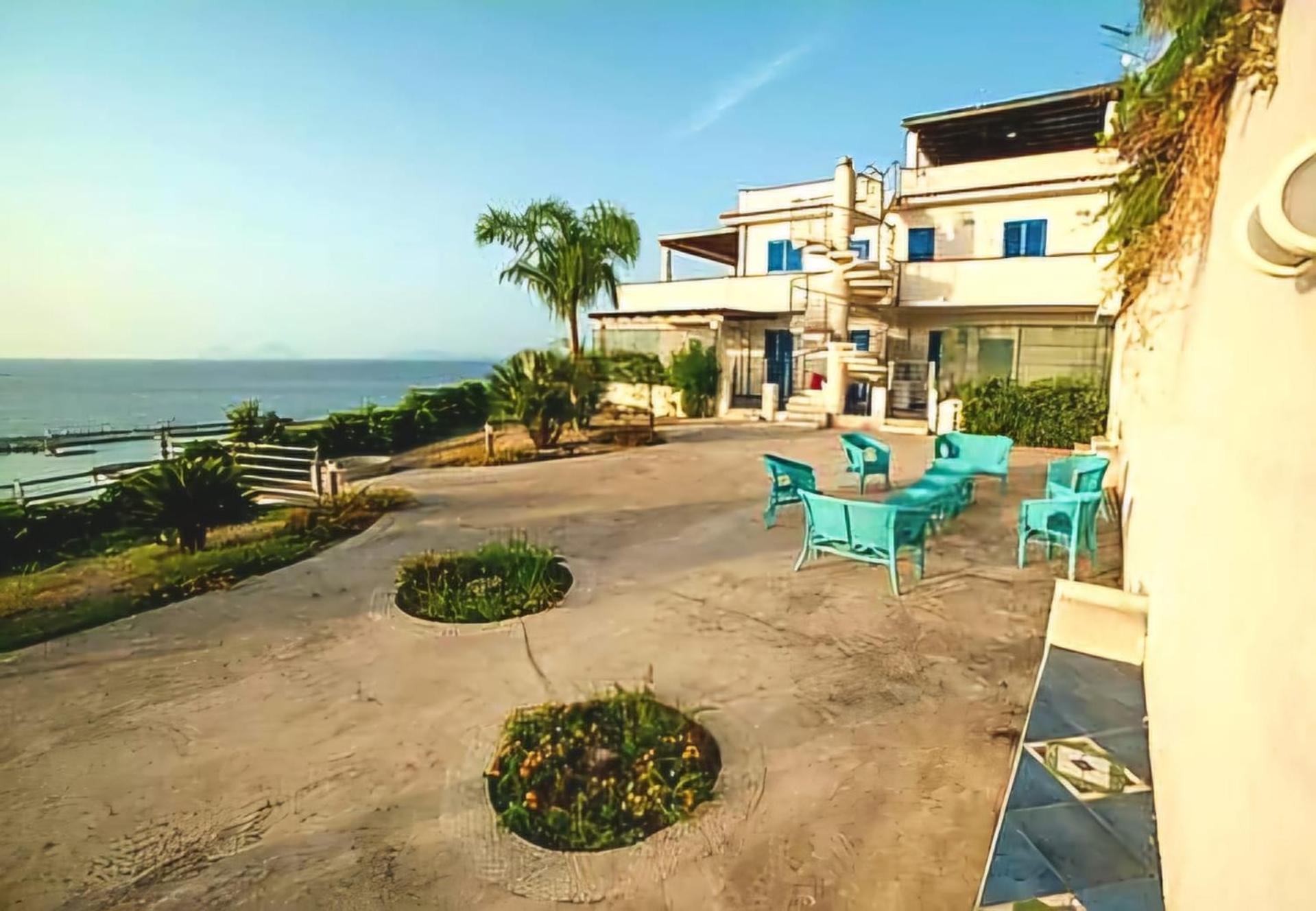 Magico Appartamenti Scafa - Marina Capo dʼOrlando Extérieur photo