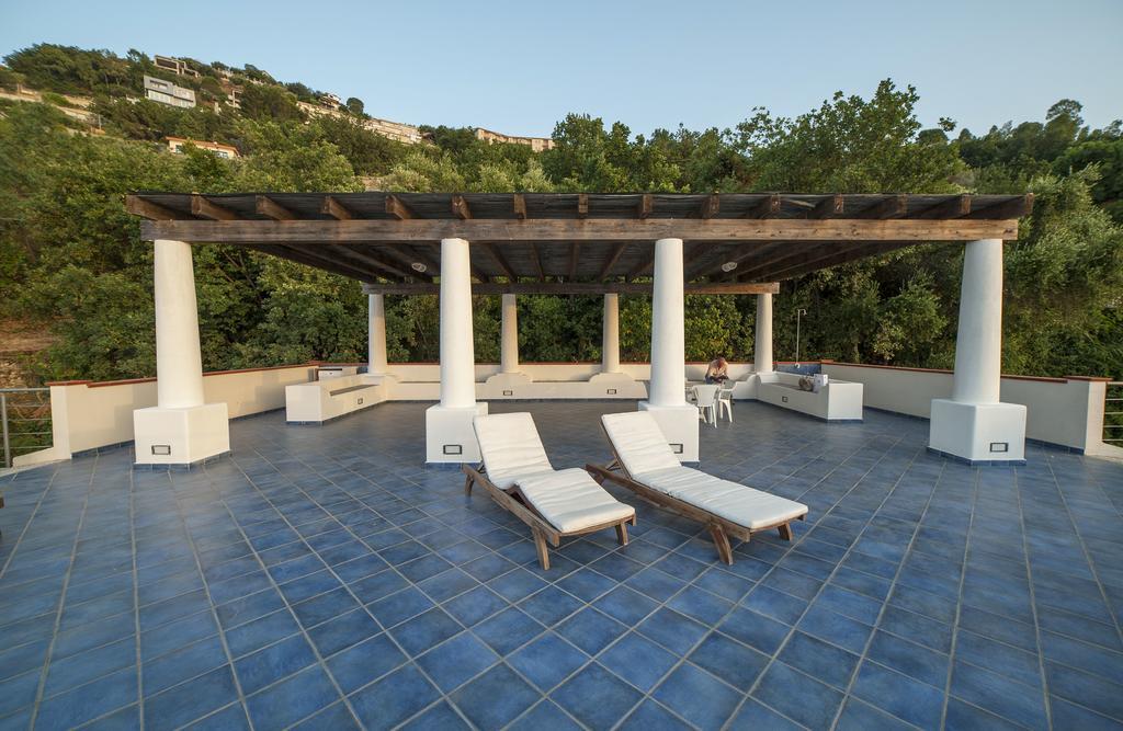 Magico Appartamenti Scafa - Marina Capo dʼOrlando Extérieur photo